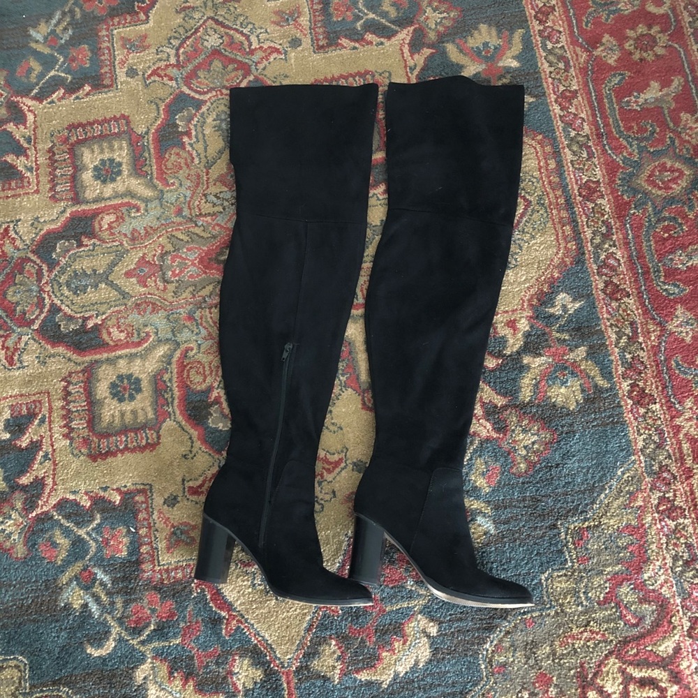 Staxx Olivia Miller Knee High Boots ✨ Size 6